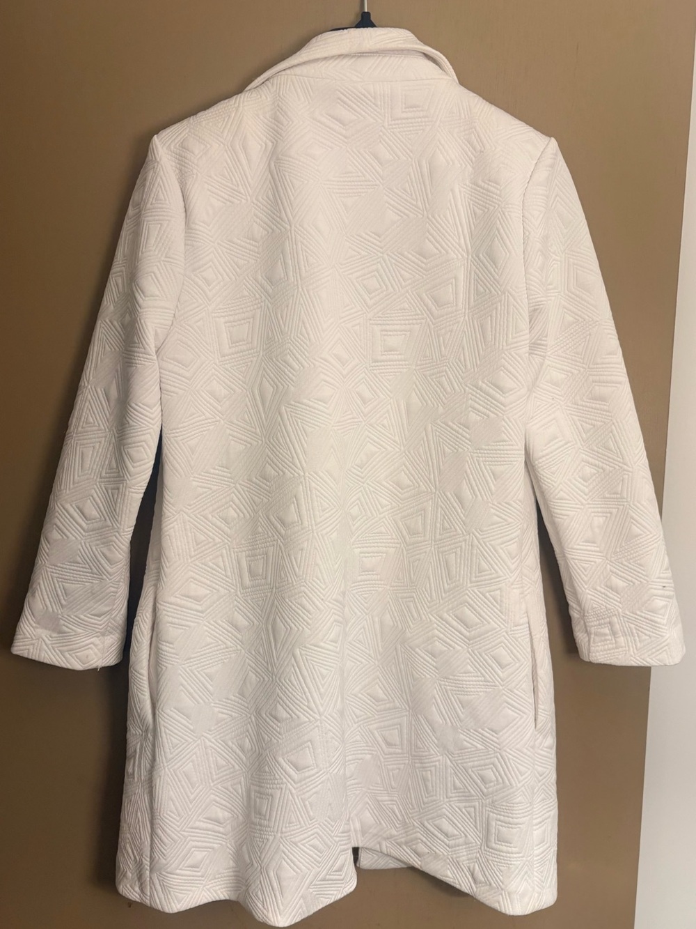 Premise White Textured Open-Front Blazer Coat - Picture 3 of 6